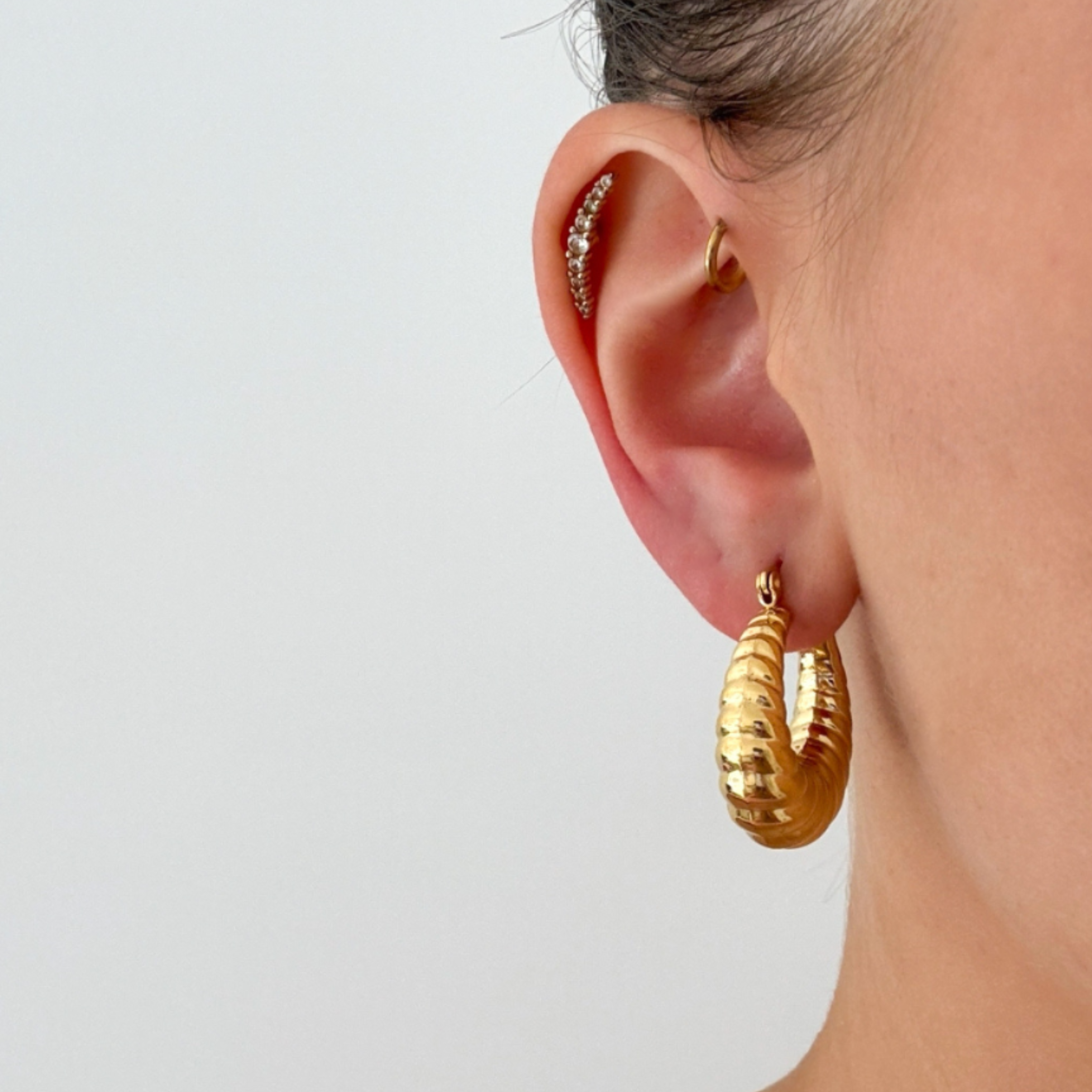 Boucles d'Oreilles Raffinées en Croissant