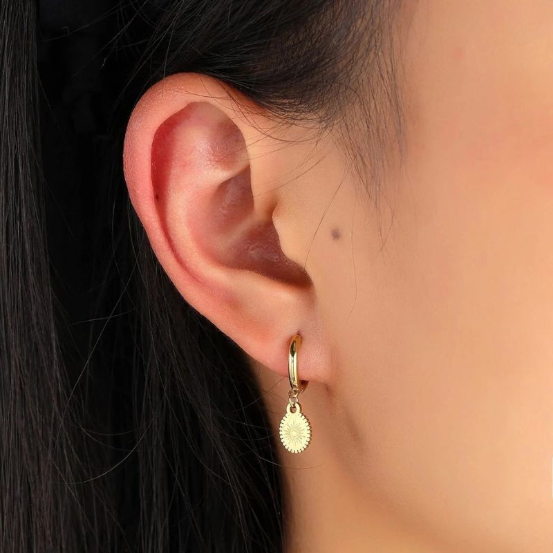 Boucles d'Oreilles Soleil Minimaliste