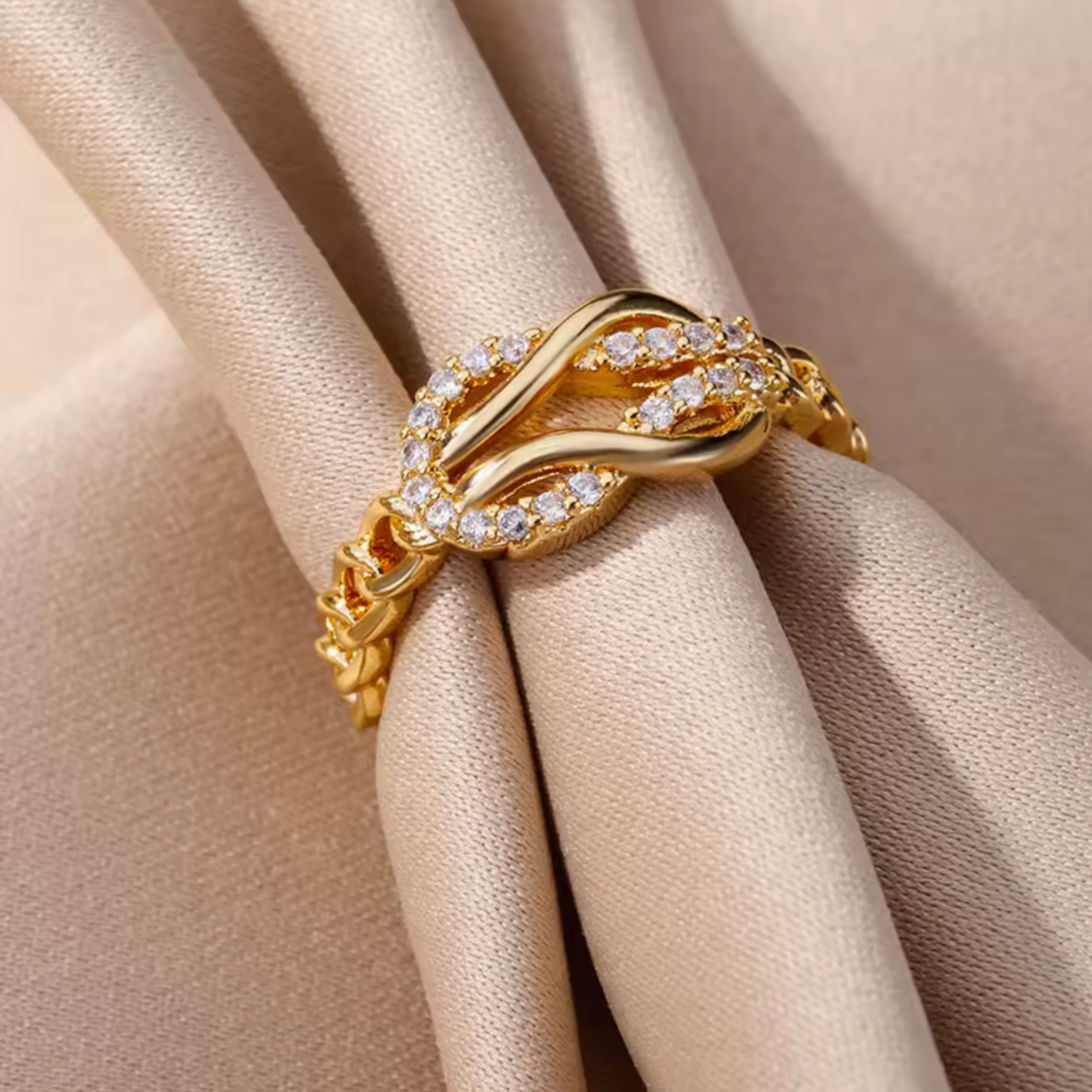 Bague Torsadée Infinie