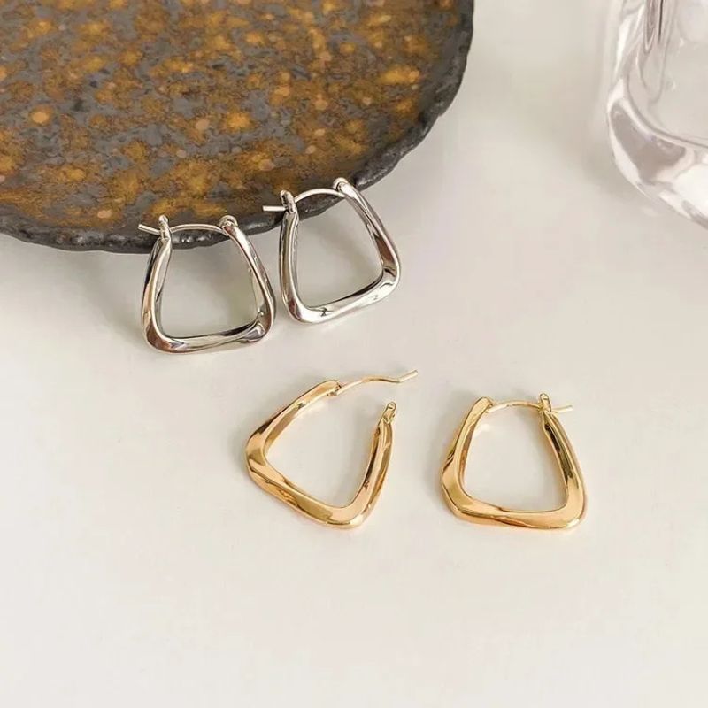 Boucles D'oreilles Créoles Carrées